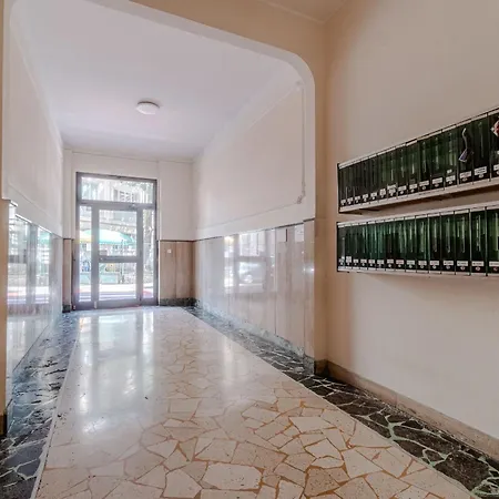 Guesthost - Cozy Flat In The Heart Of 公寓 拉帕洛