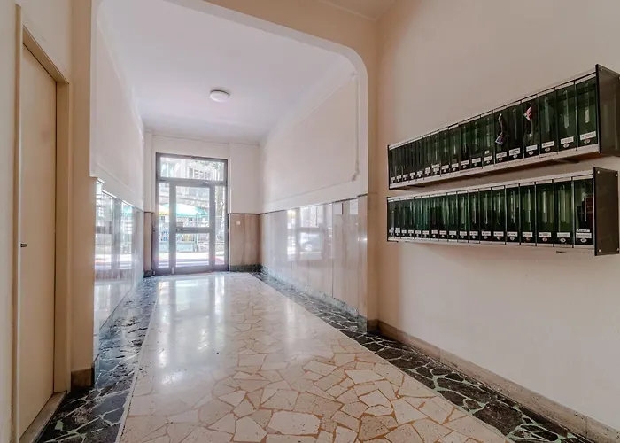 Guesthost - Cozy Flat In The Heart Of Appartamento Rapallo